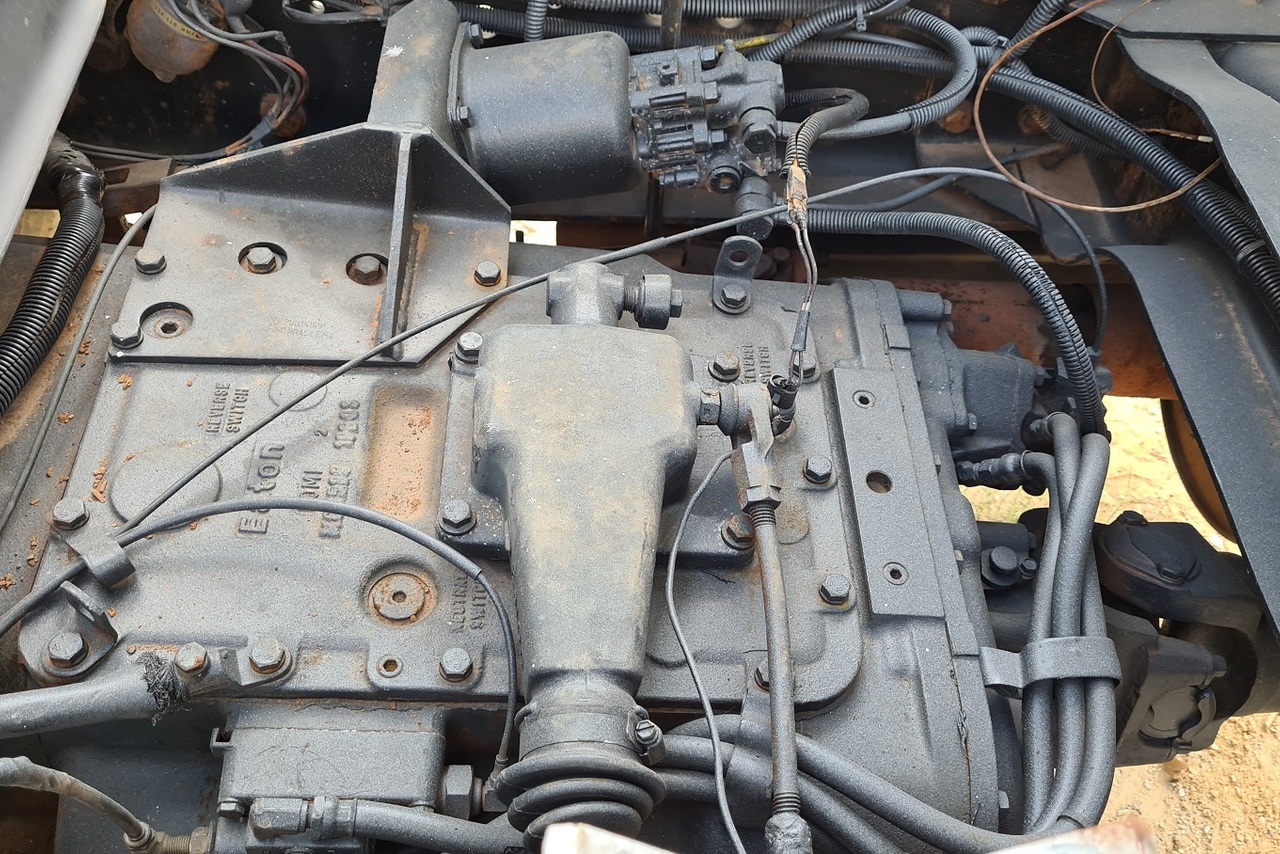 Volkswagen 26 310 - 04/04 5