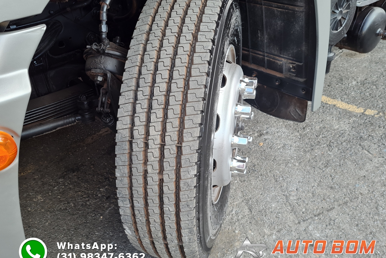 Volkswagen 24-250 E Constellation 3-Eixos - 10/11 6