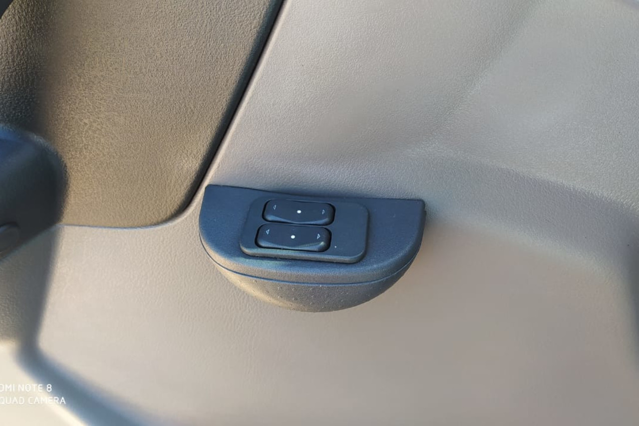 Volkswagen 8 160 - 17/17 17