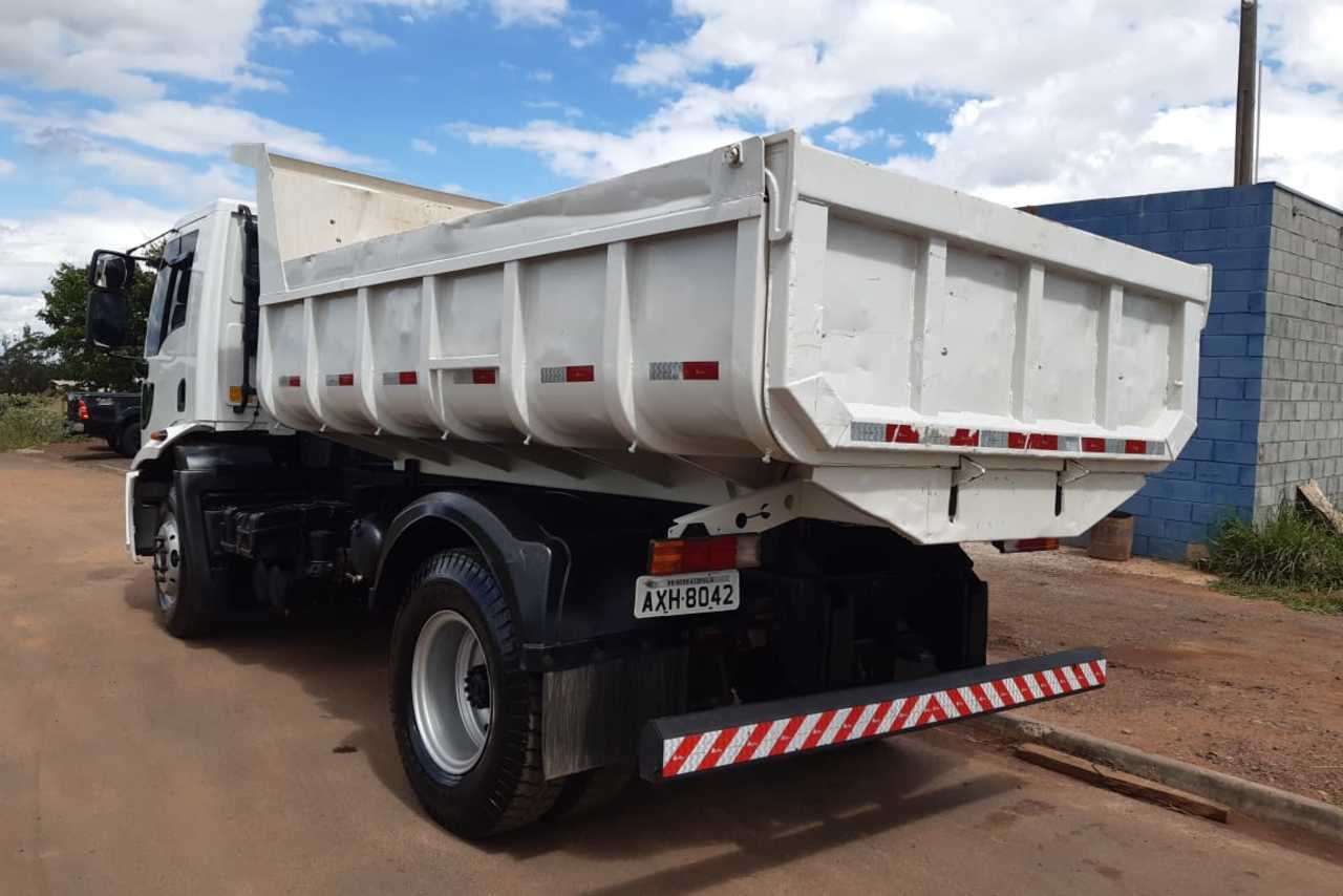 Ford Cargo1319 - 13/13 4