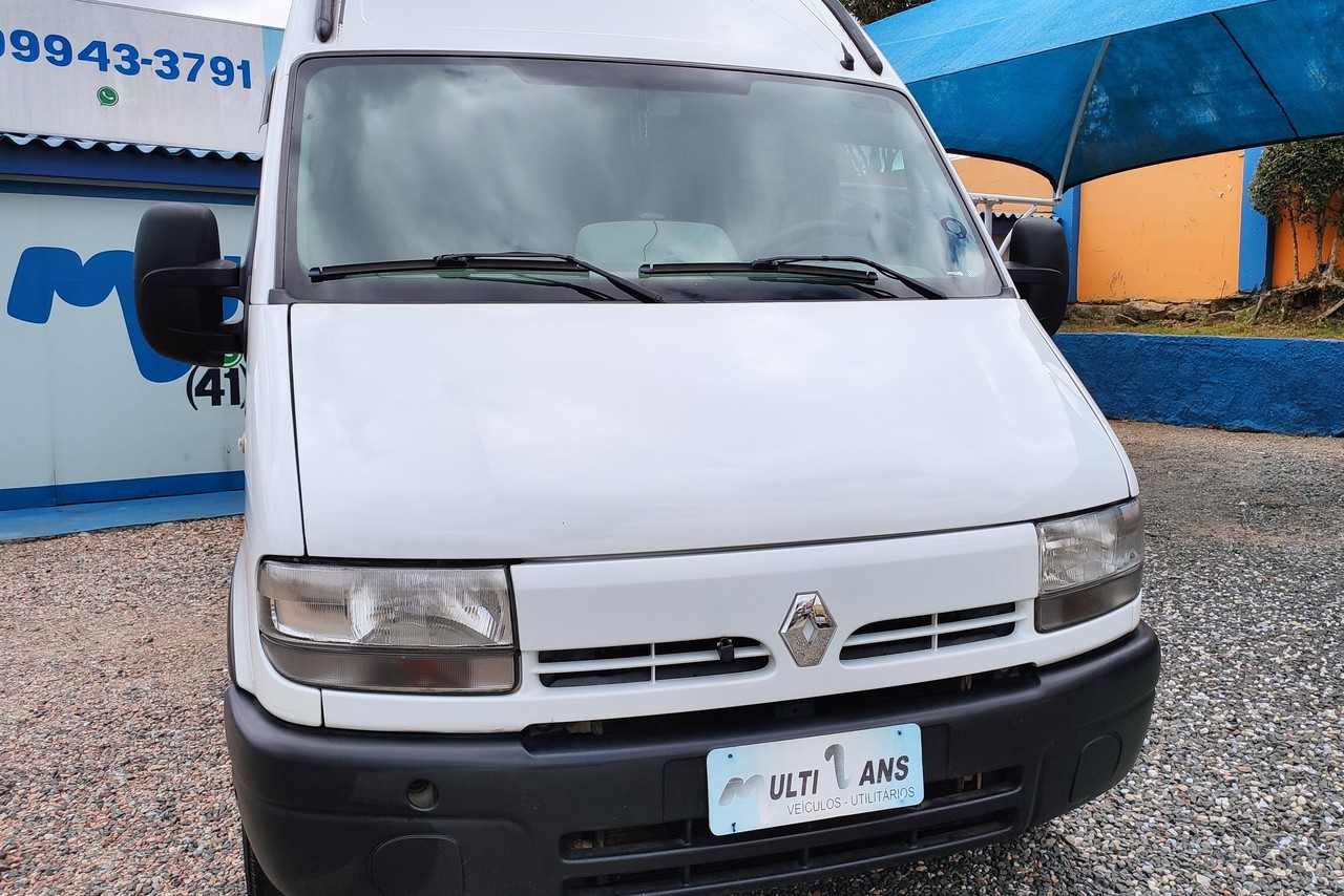Renault Master Minibus - 08/09 15