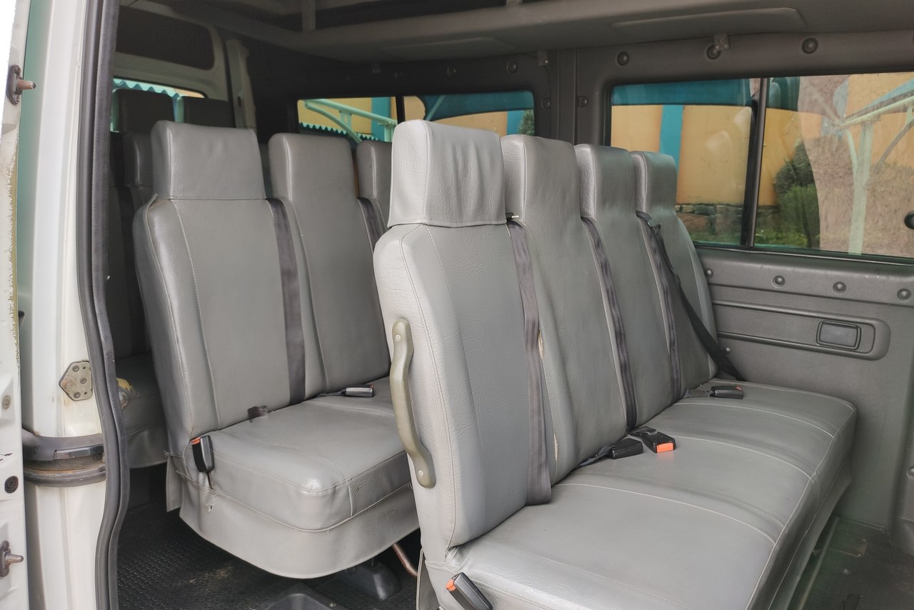 Renault Master Minibus - 08/09 22
