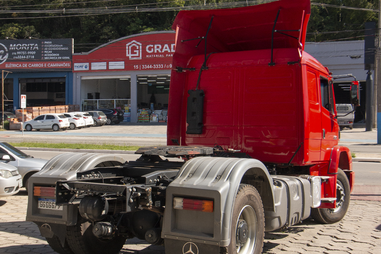 Mercedes Benz MB 1635 - 20/20 3
