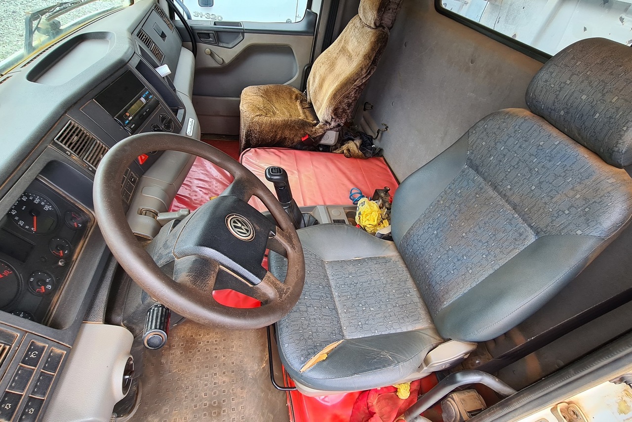 Volkswagen 31 320 - 09/09 9