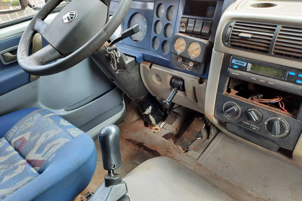 Volkswagen 8 120 - 03/03 3