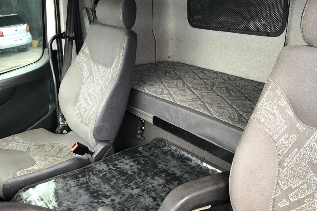 Mercedes Benz Atego 2430 - 15/16 9