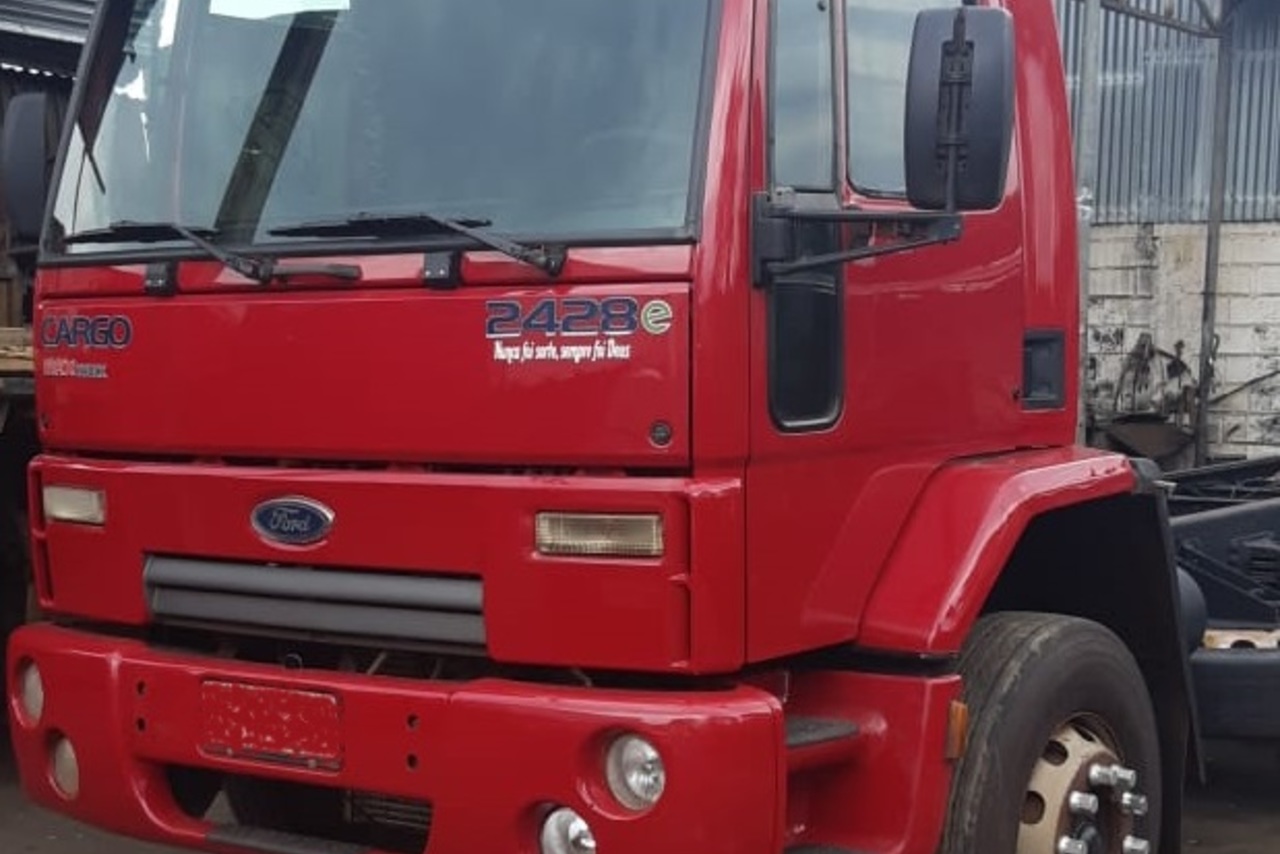 Ford Cargo2428 - 10/11 3