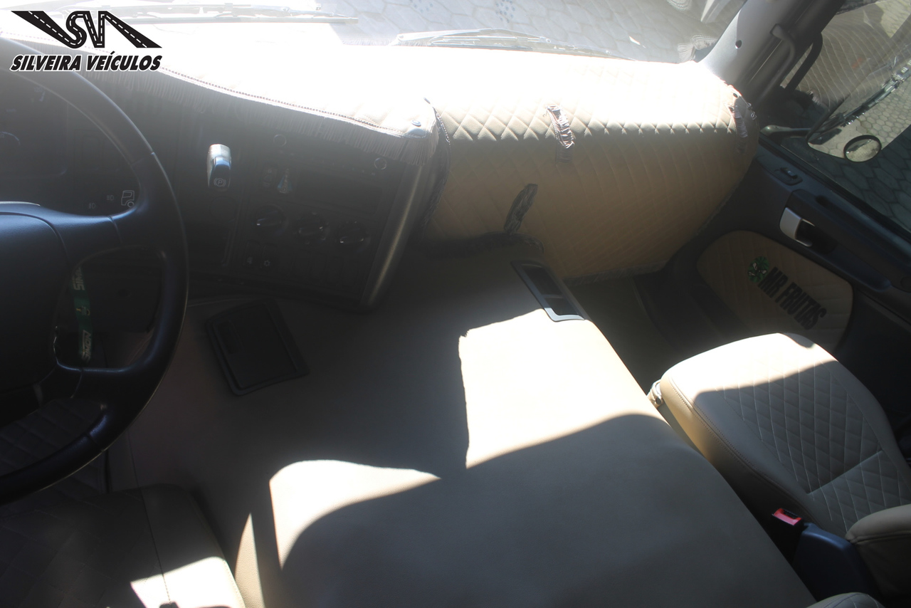 Scania 310 - 13/13 15