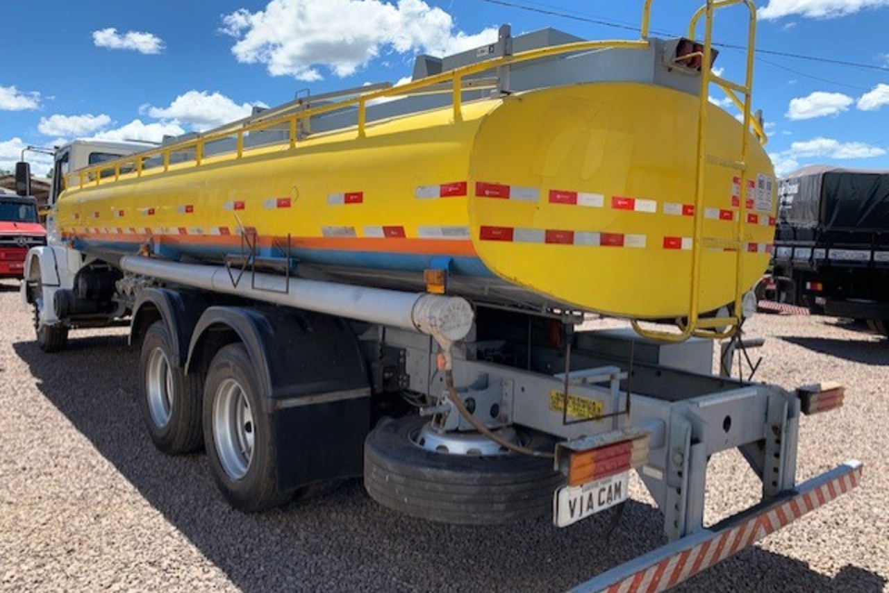 Mercedes Benz MB 1620 - 09/09 3