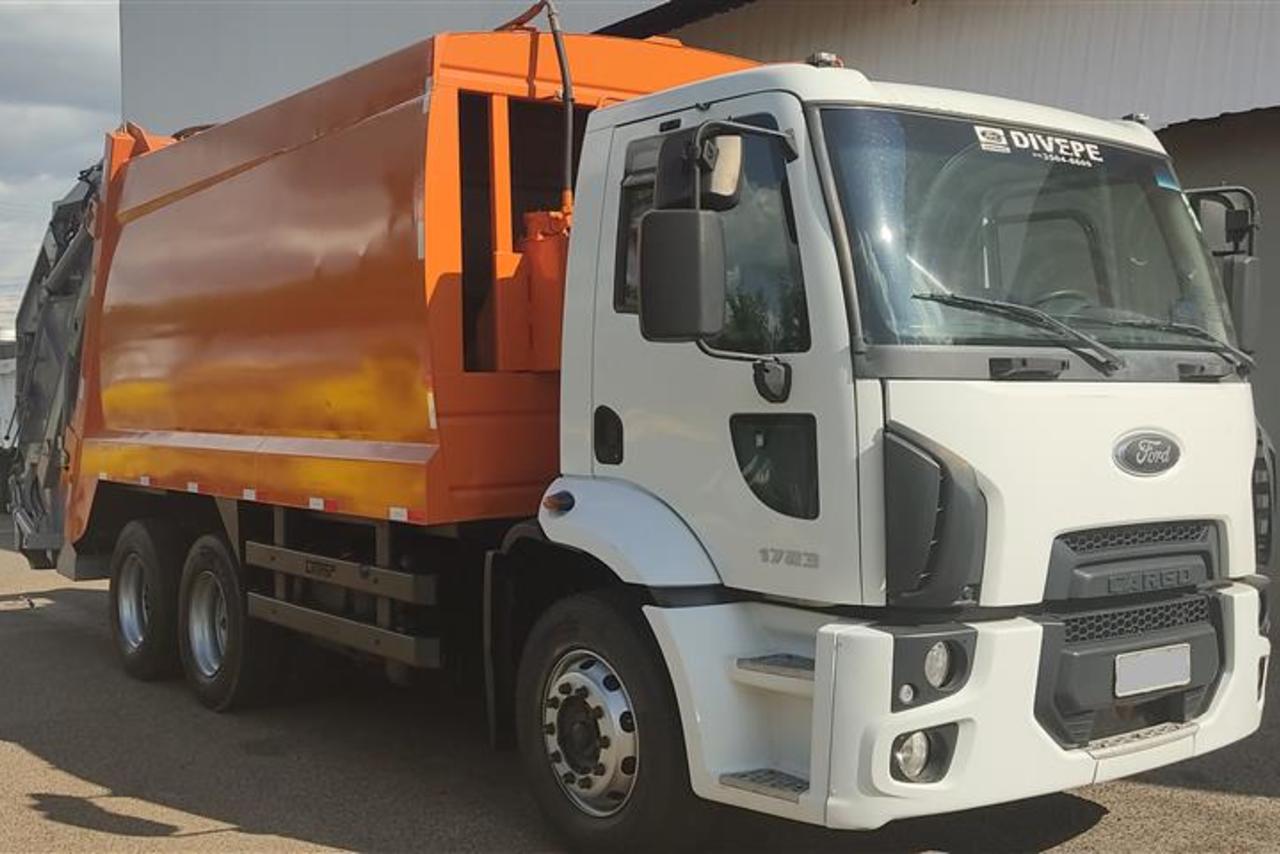 Ford Cargo1723 - 13 4