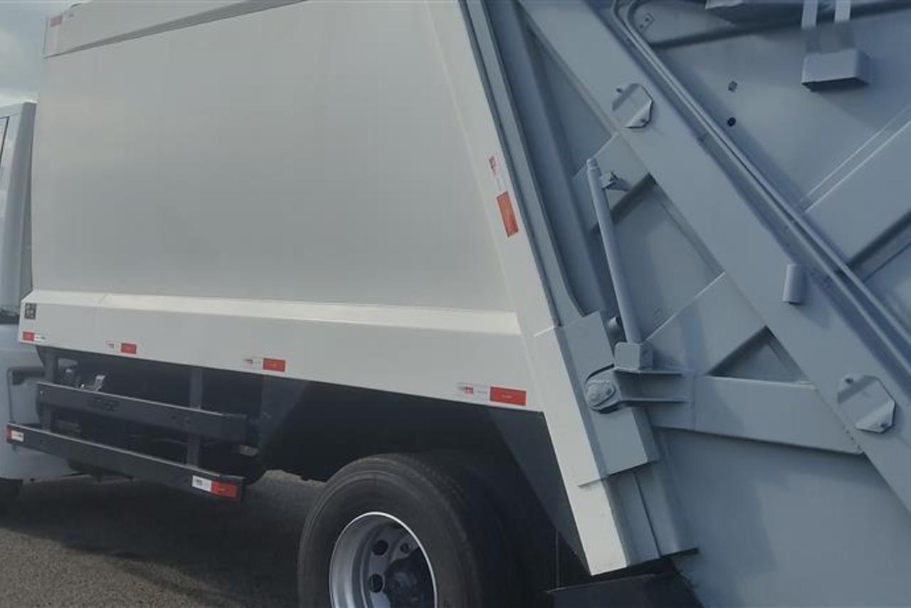 Ford Cargo1723 - 13 3
