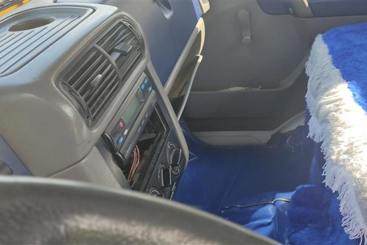 Volkswagen 23 210 - 06 8
