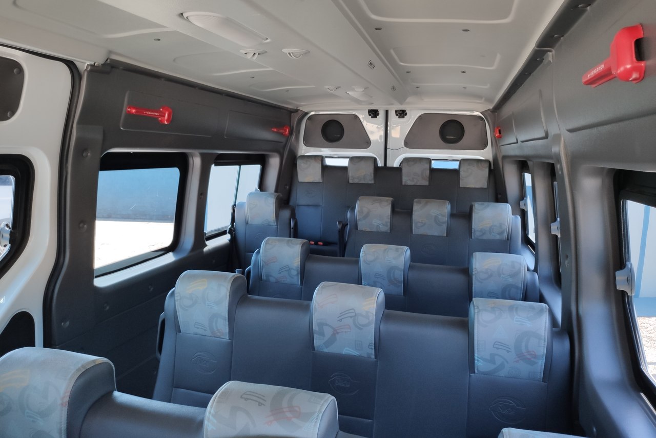 Renault Master Minibus - 19/20 22