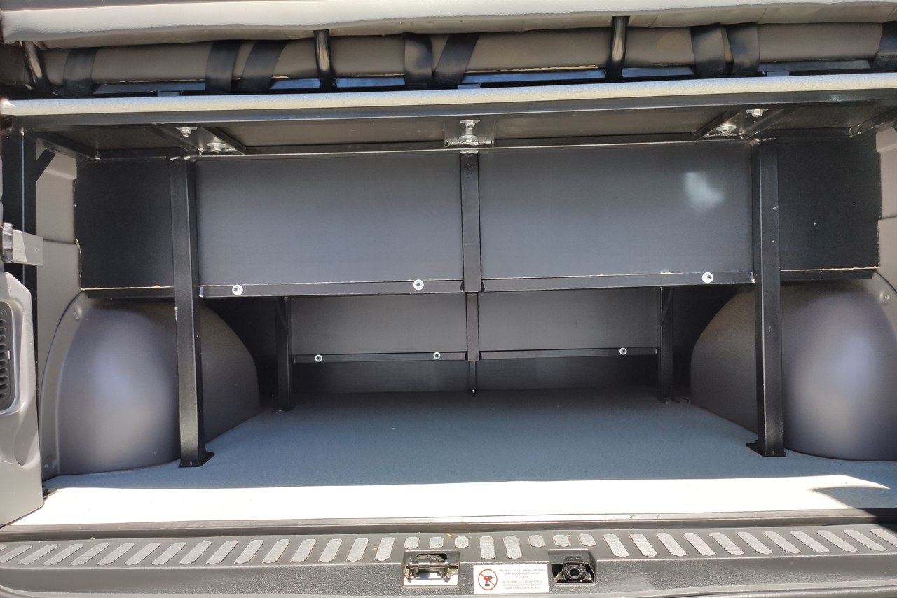 Renault Master Minibus - 19/20 29