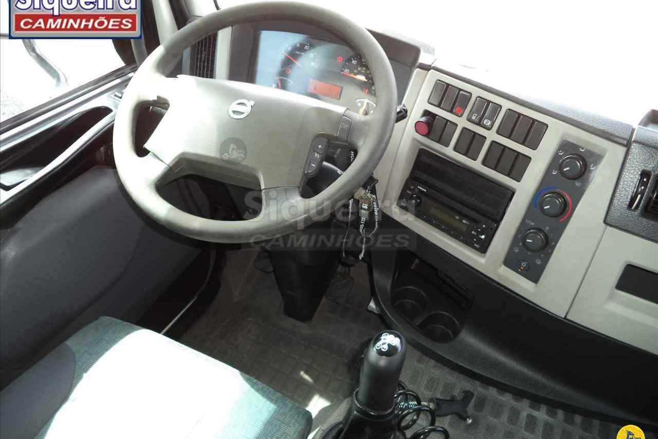 Volvo VM 330 - 14/14 15