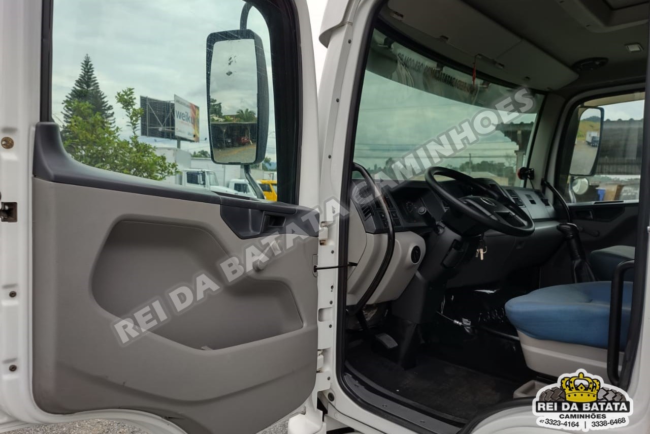 Volkswagen 15-180 E Constellation - 08/08 7