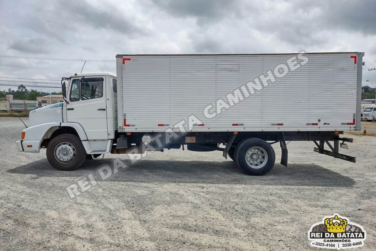 Mercedes Benz MB 1218 - 96/96 4