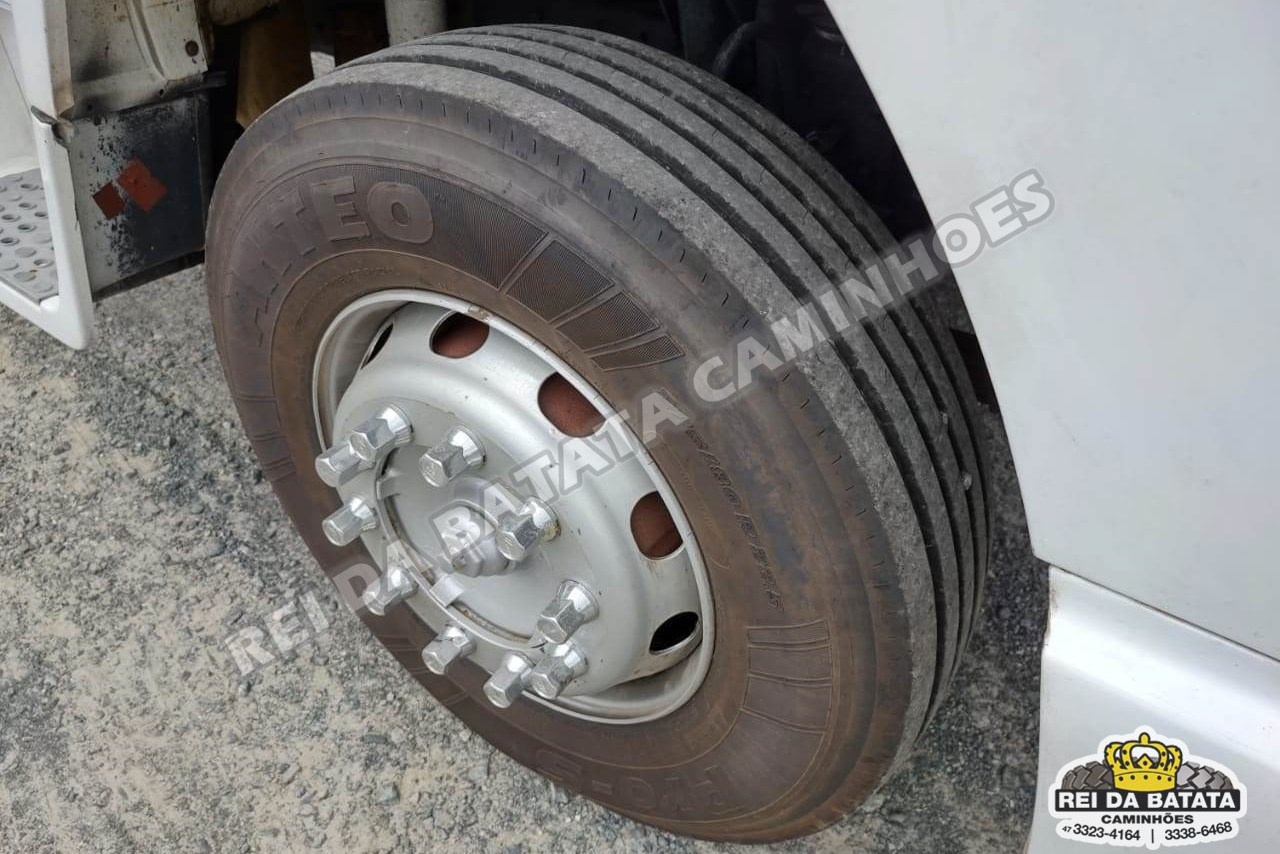 Mercedes Benz MB 1218 - 96/96 17