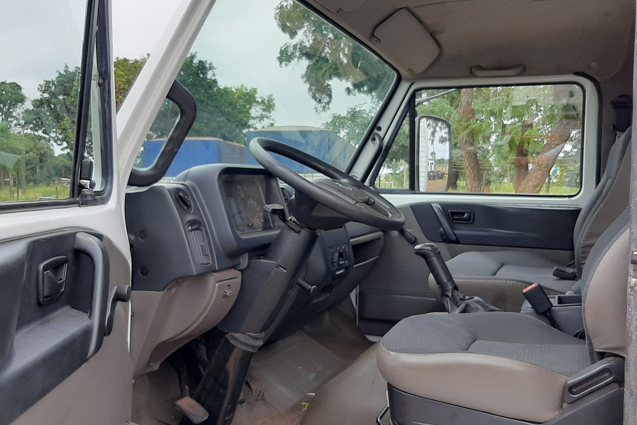 Volkswagen 8 160 - 16/17 10