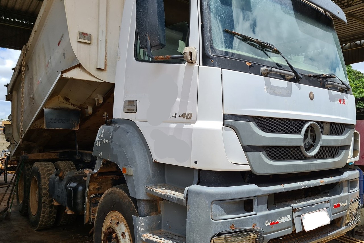 Mercedes Benz Axor 4140 - 08/08 6