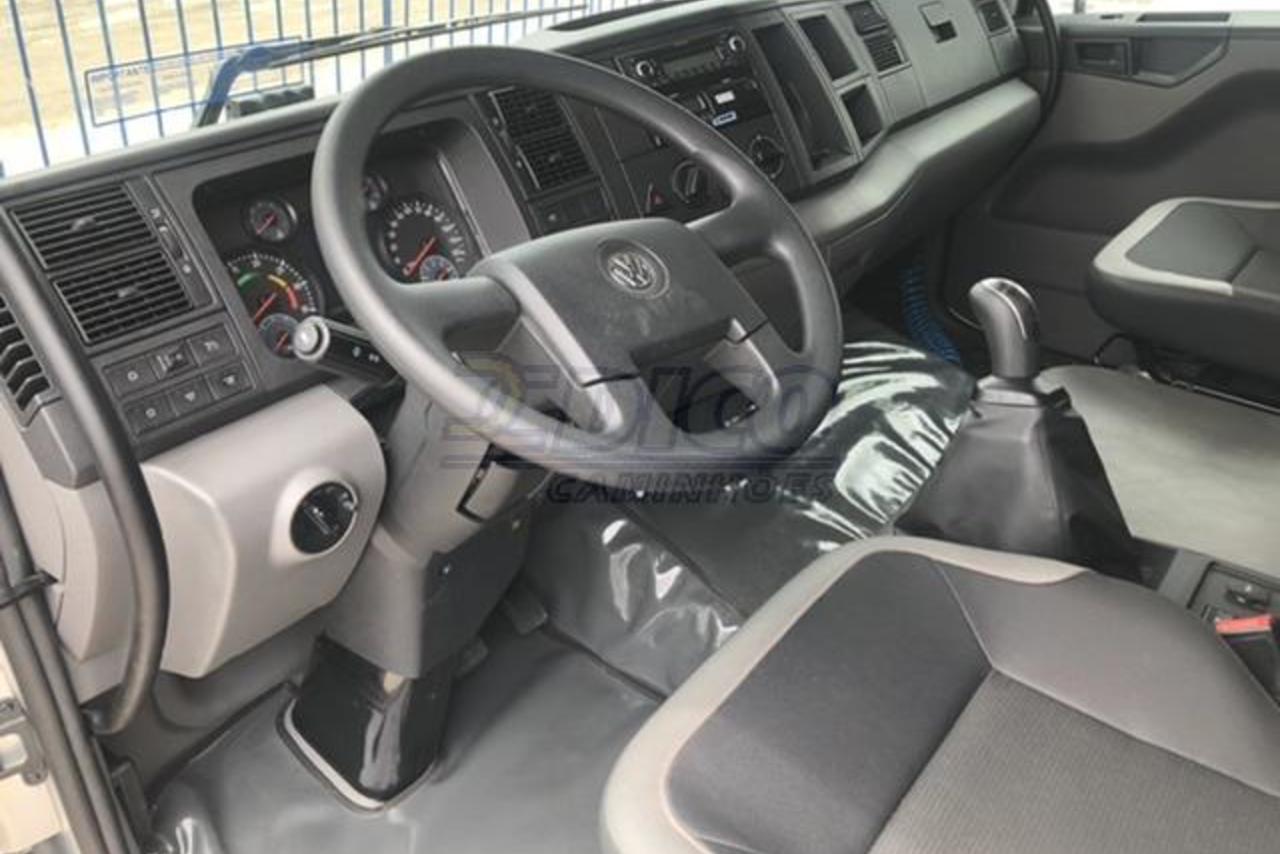 Volkswagen 24-280 E Constellation 6x2 - 20/21 6