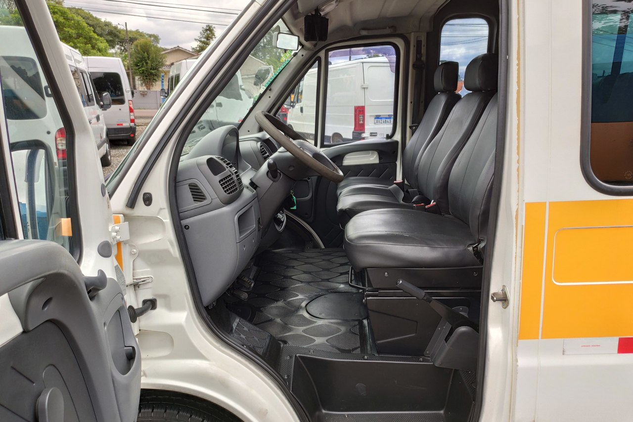 Fiat Ducato Passageiro - 10/11 3