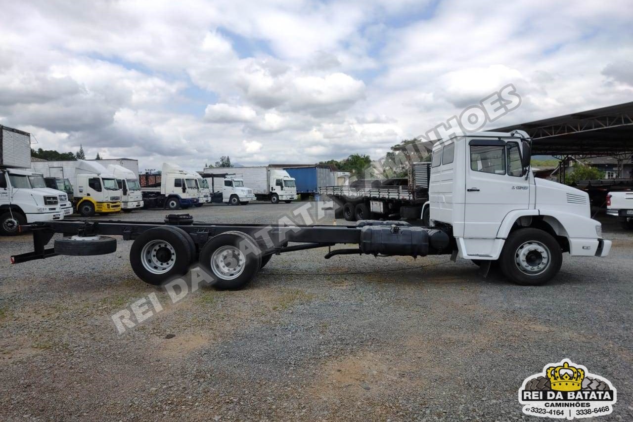 Mercedes Benz MB 1618 - 94/94 20