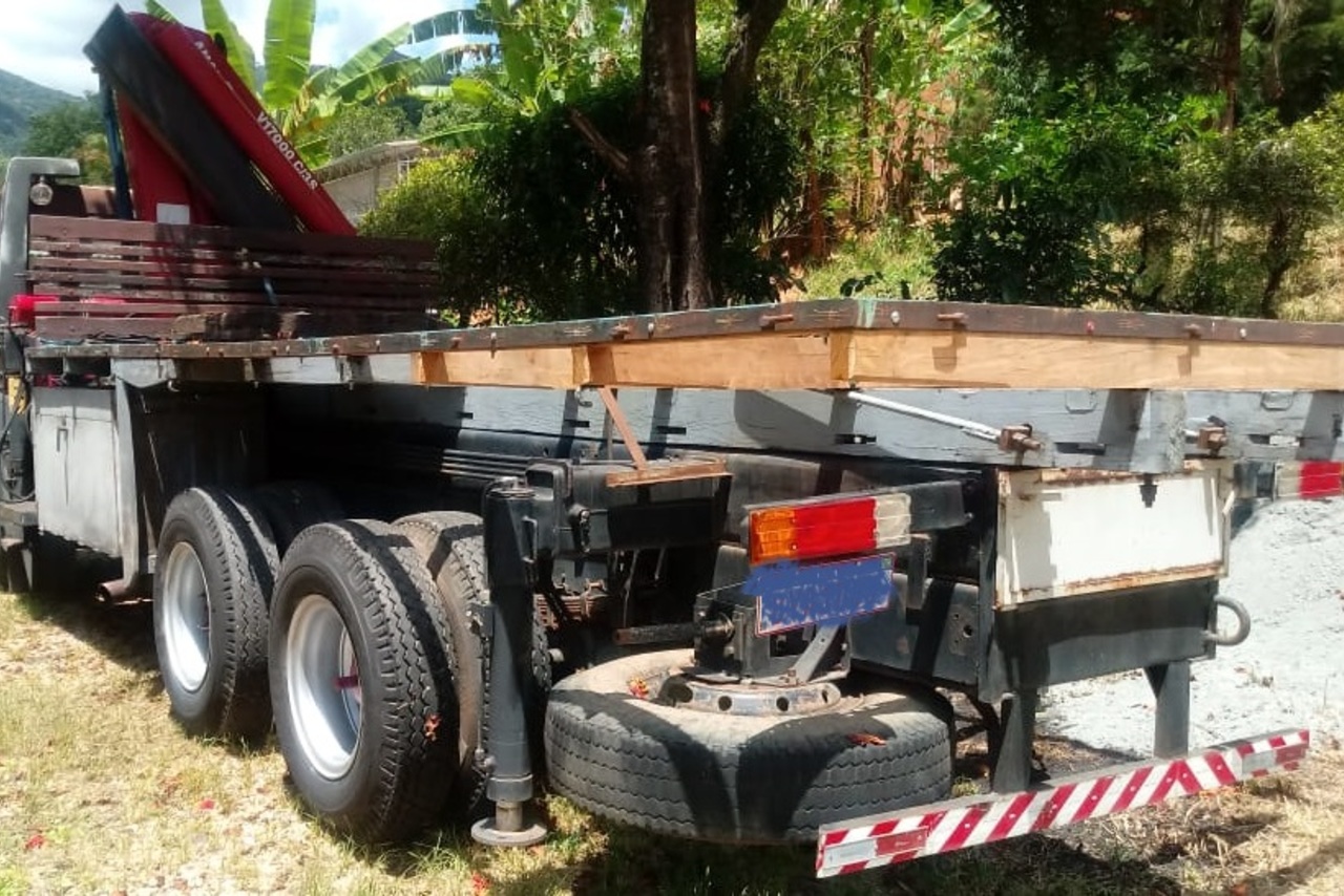 Ford Cargo1317 - 86/86 5