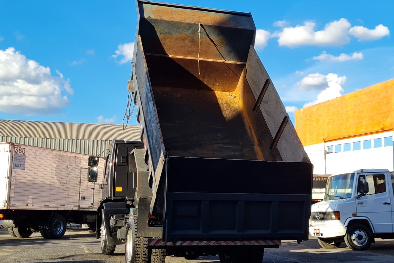 Ford Cargo1319 - 13/13 11