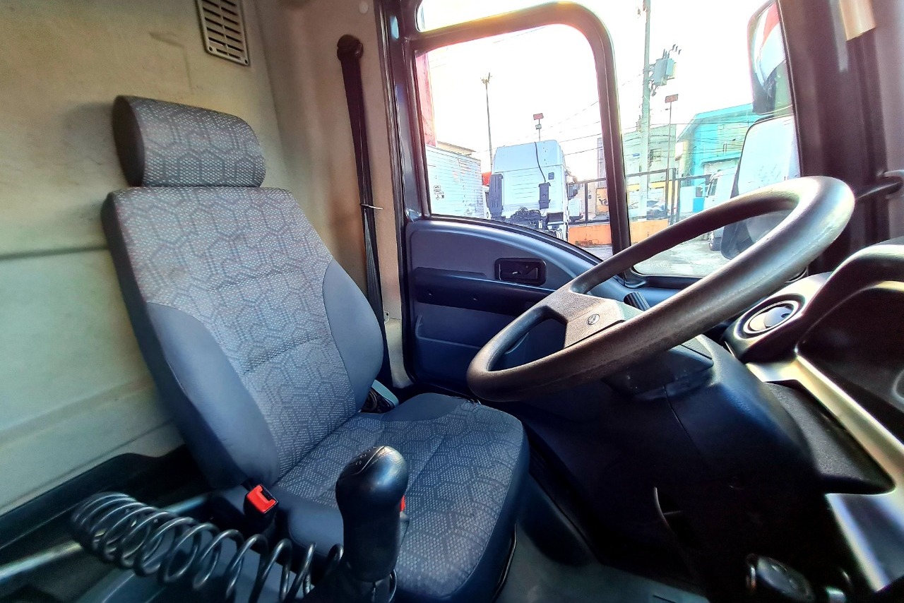 Ford Cargo1319 - 13/13 28