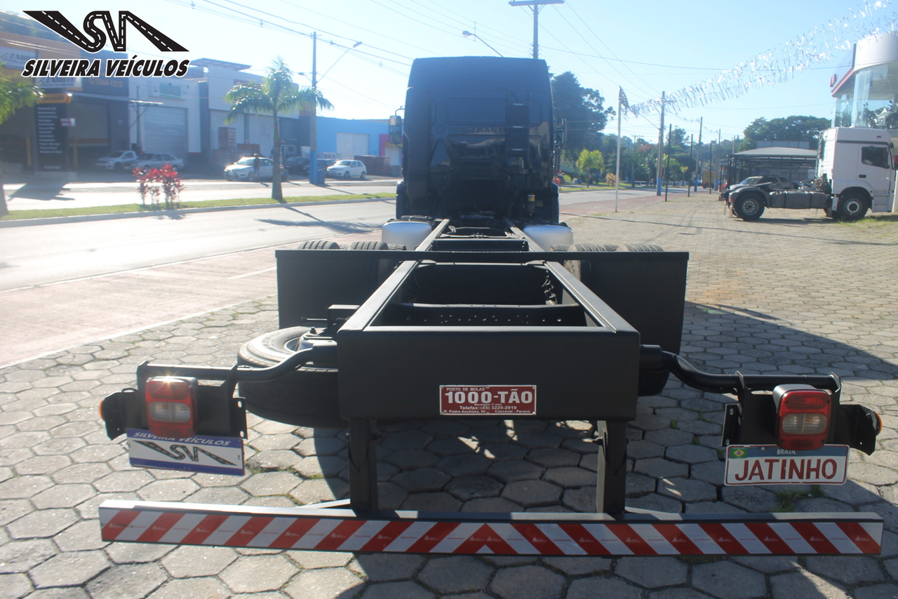Volkswagen 25 390 - 14/14 5