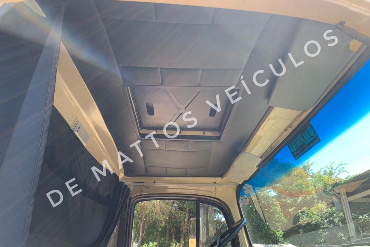 Mercedes Benz MB 1518 - 87/87 7