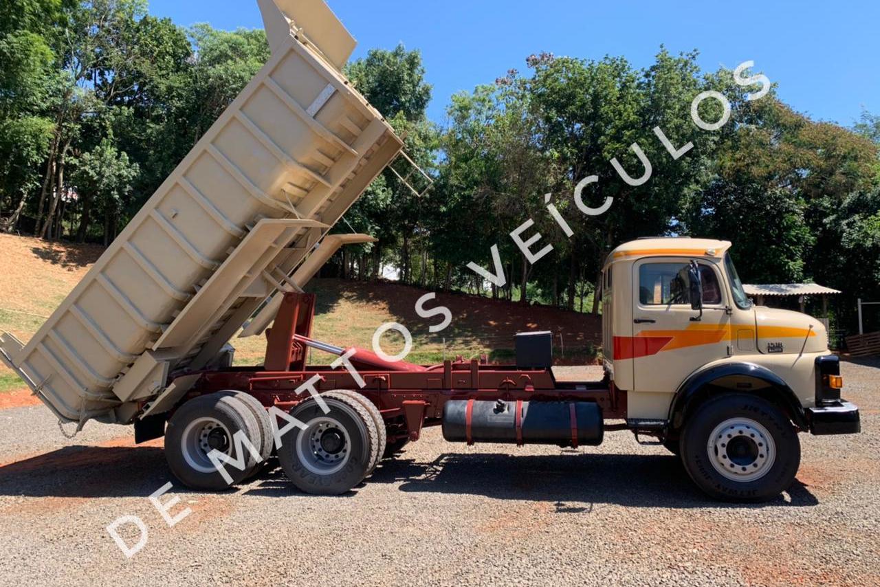 Mercedes Benz MB 1518 - 87/87 17