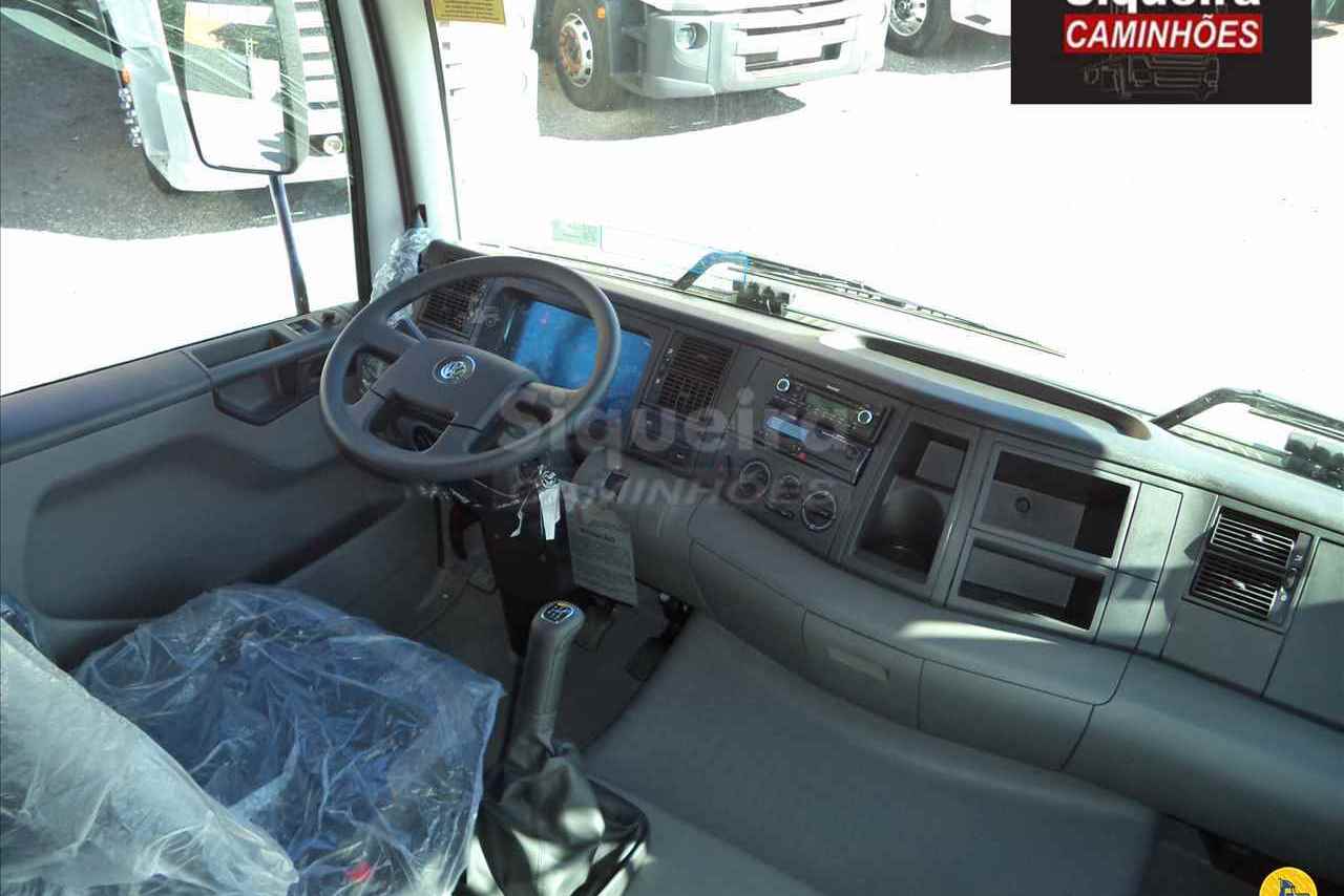 Volkswagen 24-280 E Constellation 6x2 - 21/22 13