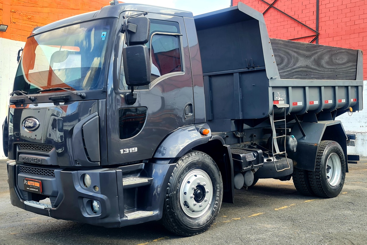 Ford Cargo1319 - 13/13 40