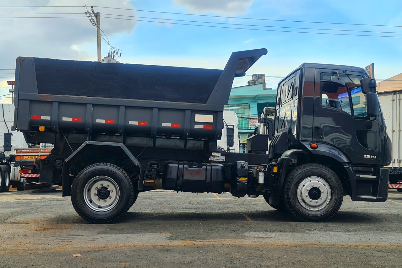 Ford Cargo1319 - 13/13 43