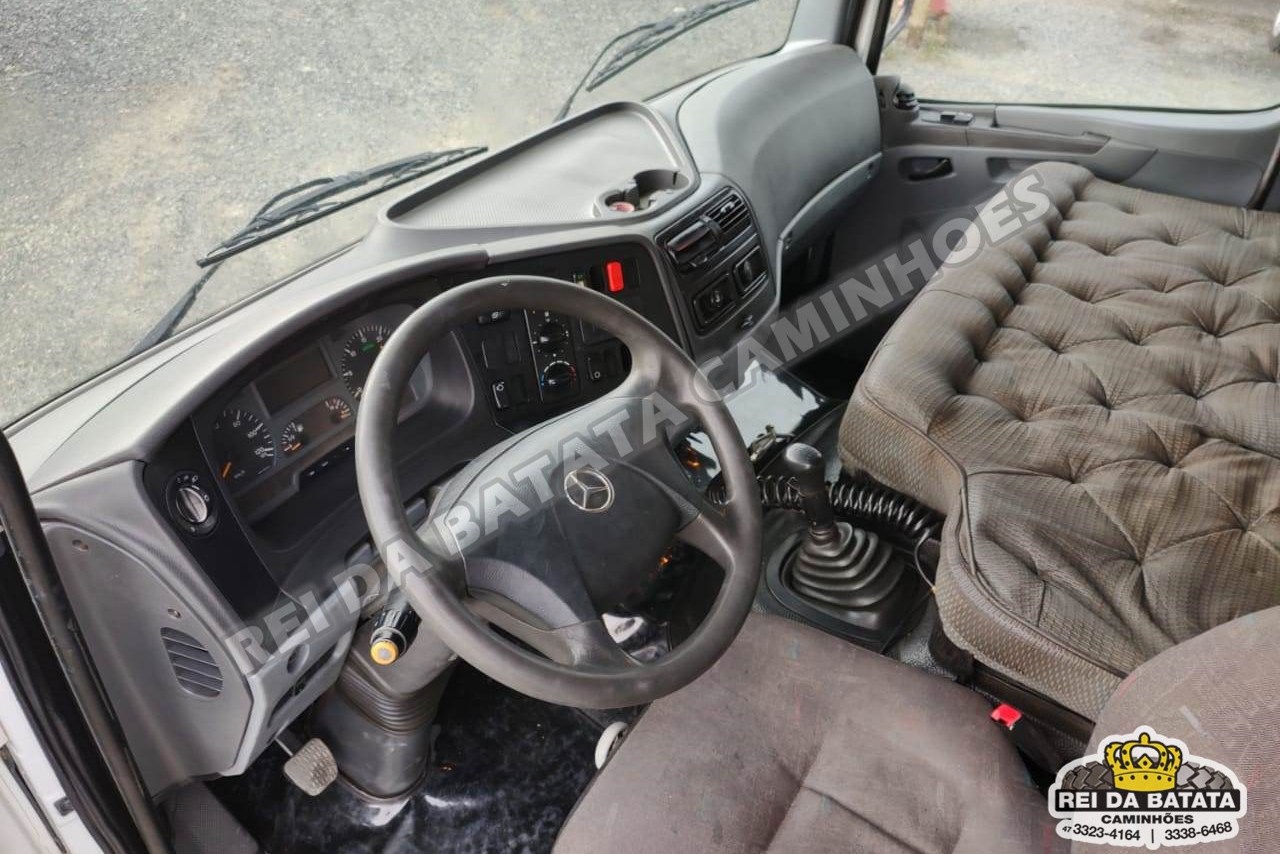 Mercedes Benz Atego 2425 - 09/09 12