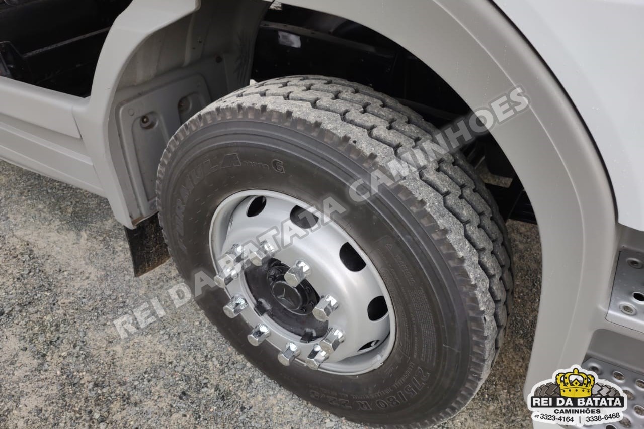 Mercedes Benz Atego 2425 - 09/09 25