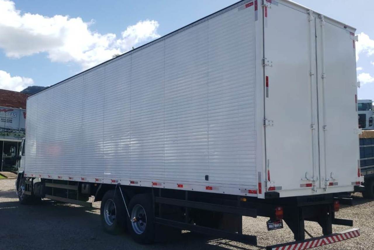 Ford Cargo1317 - 04/04 15