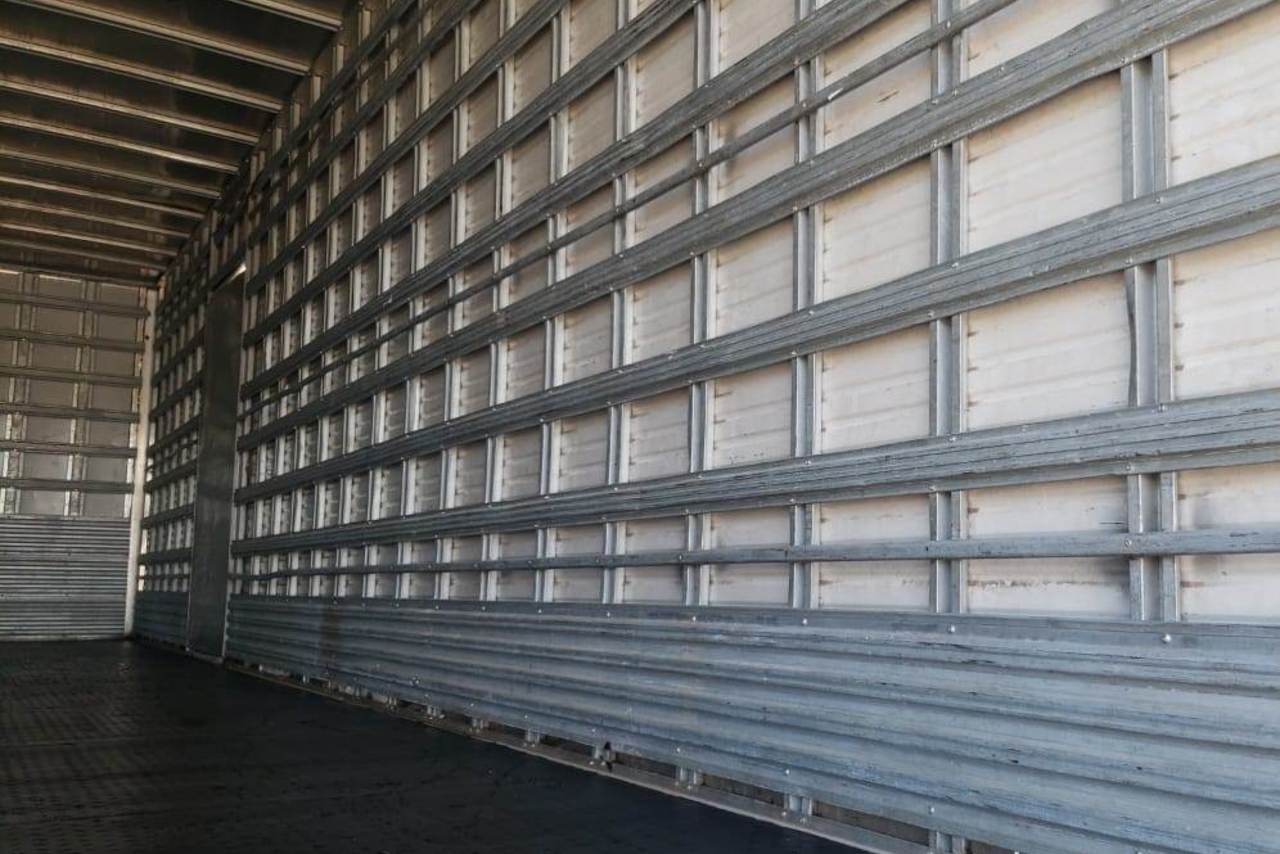 Ford Cargo1317 - 04/04 20