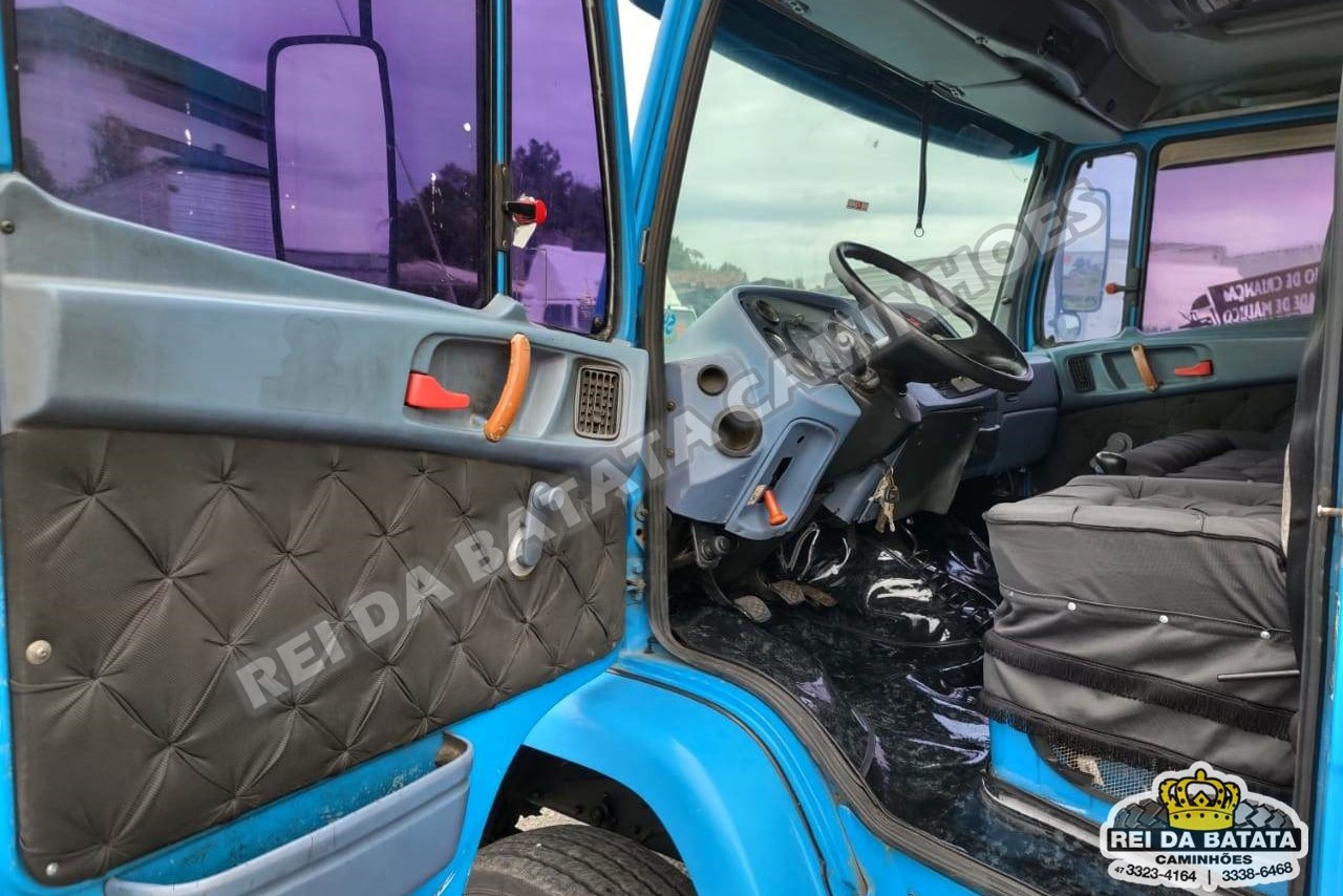 Mercedes Benz MB 1620 - 98/98 7