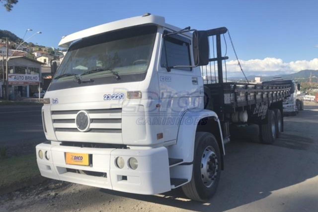 Volkswagen 23 220 - 04/04 2