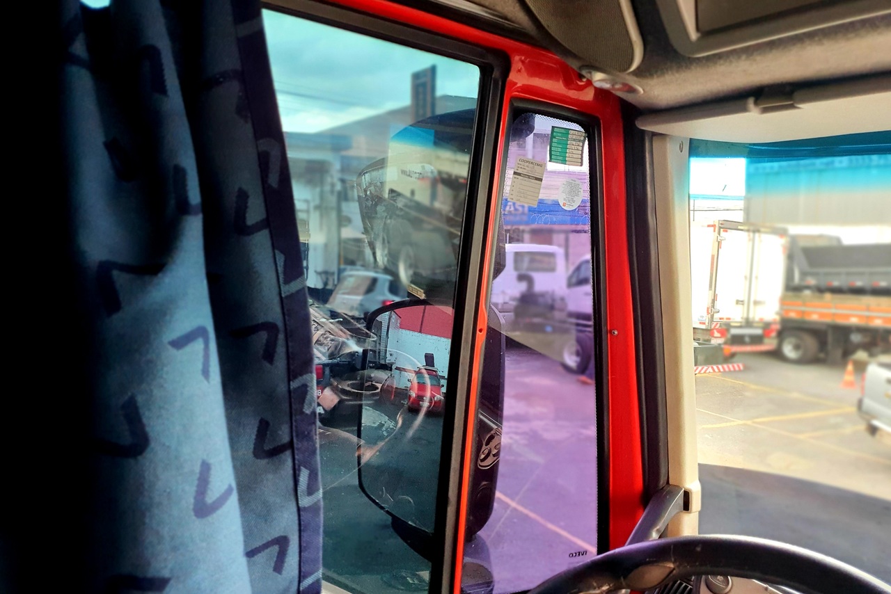 Iveco Stralis 460 - 10 37