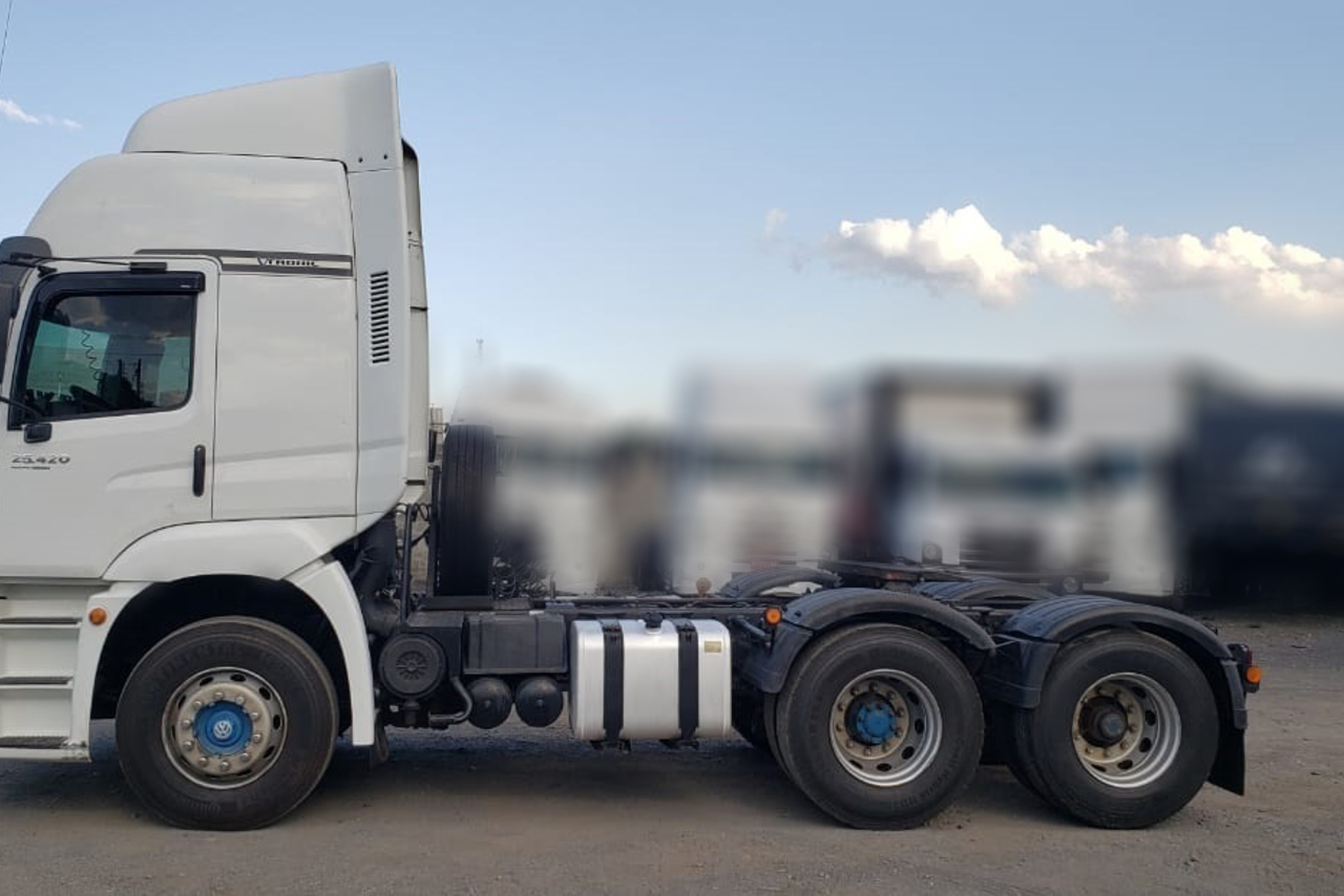 Volkswagen 25 420 - 14/14 5