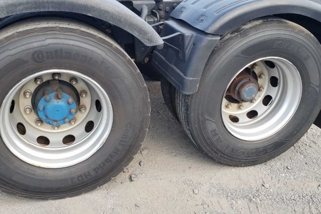 Volkswagen 25 420 - 14/14 17