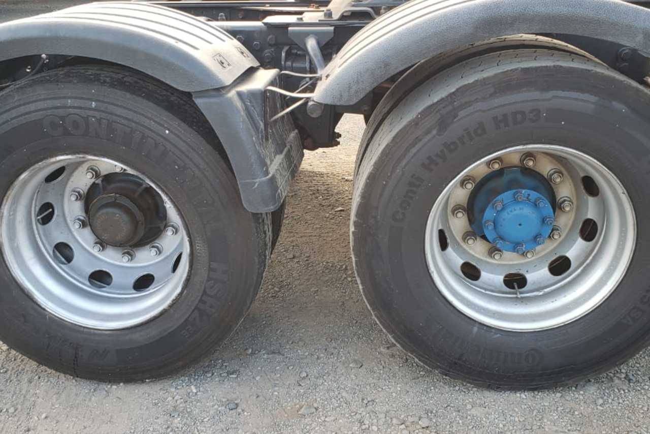 Volkswagen 25 420 - 14/14 18