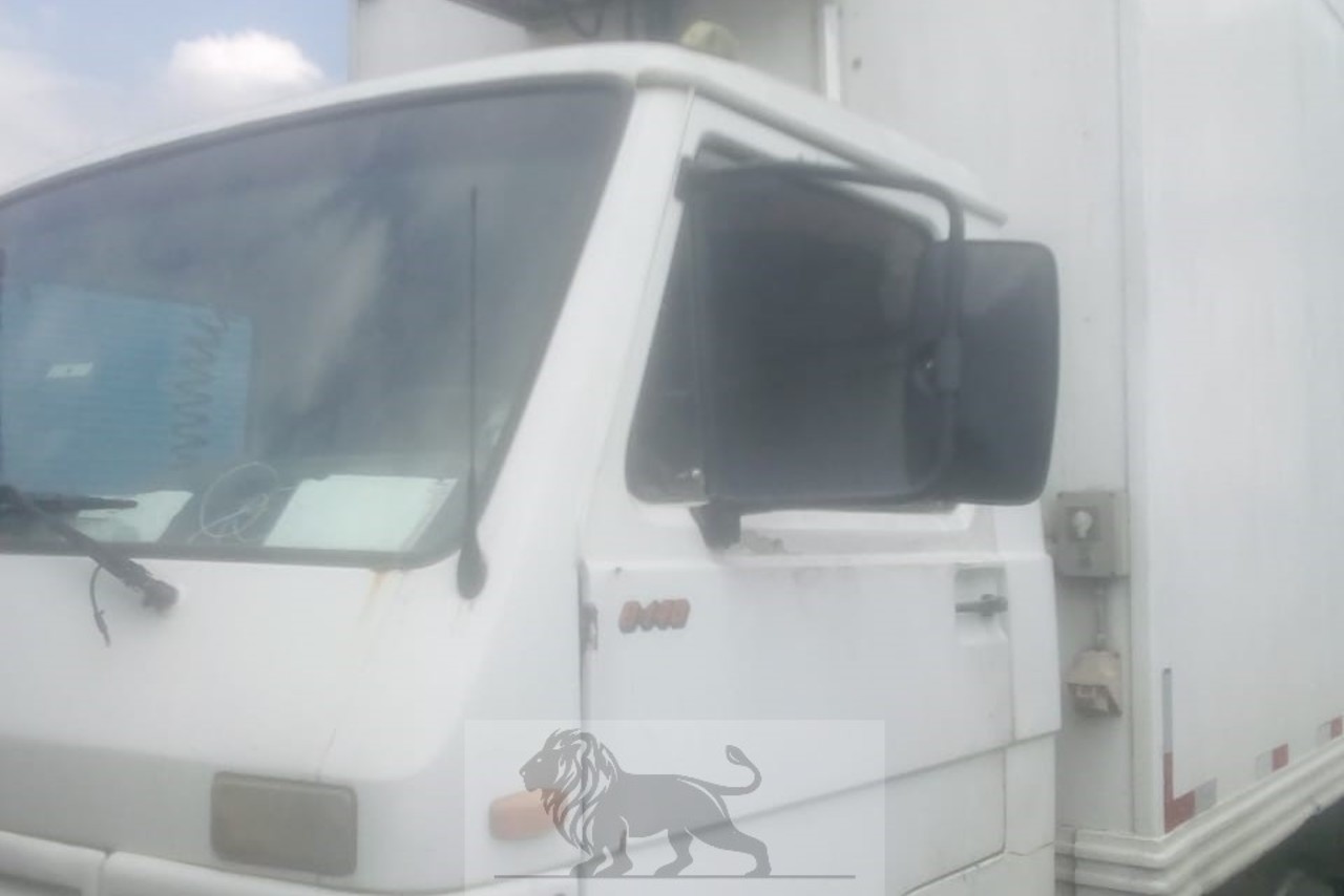 Volkswagen 8 140 - 96/96 4