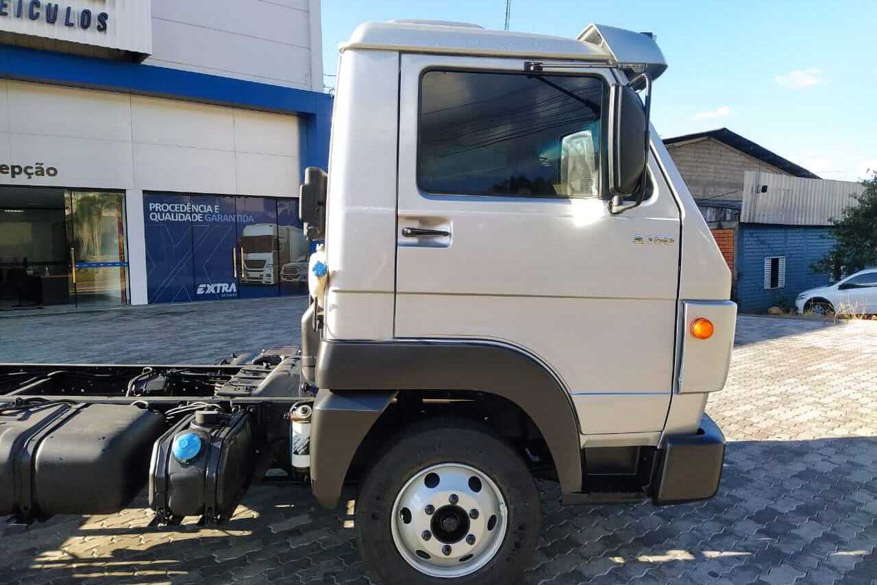 Volkswagen 8 160 - 13/14 7