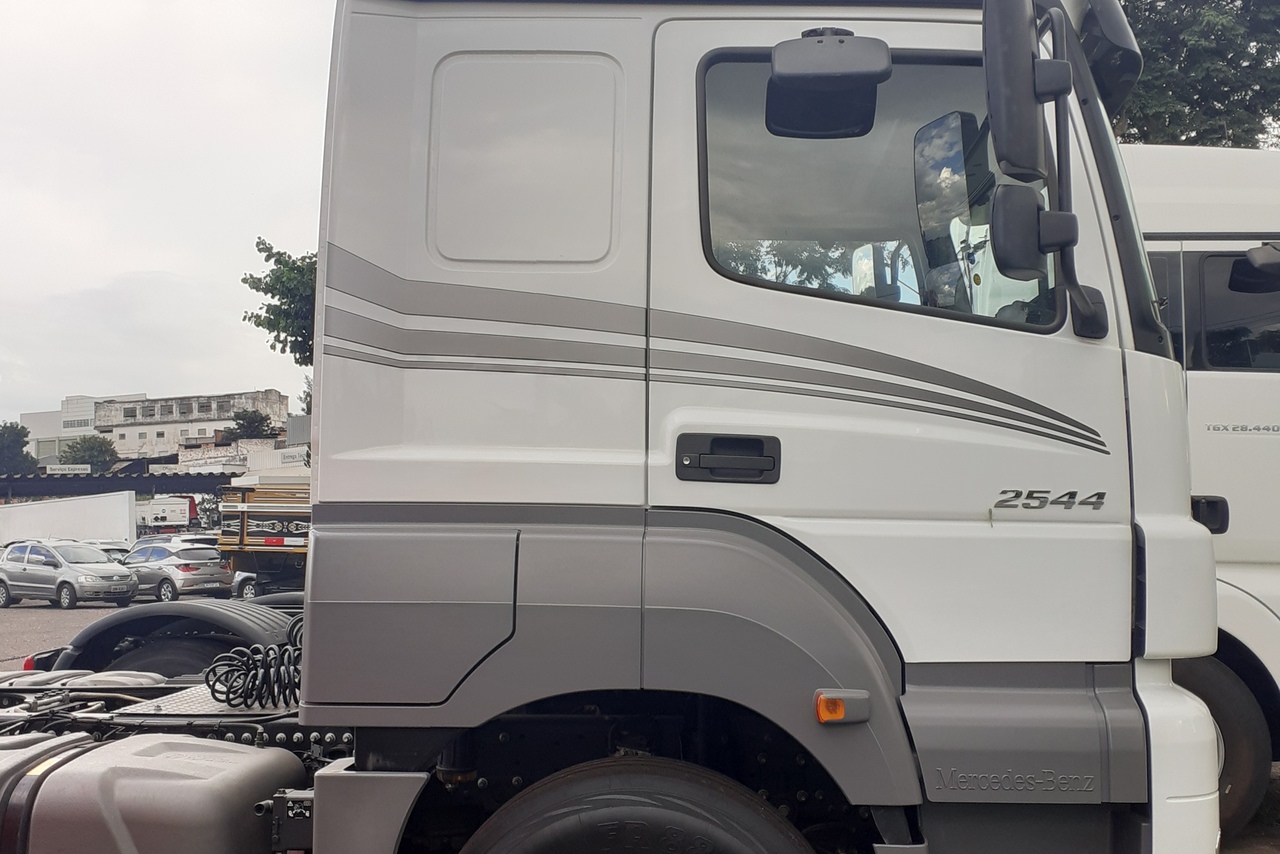 Mercedes Benz Axor 2544 - 20/20 20