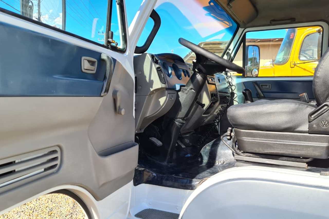 Volkswagen 8 150 - 10/10 9